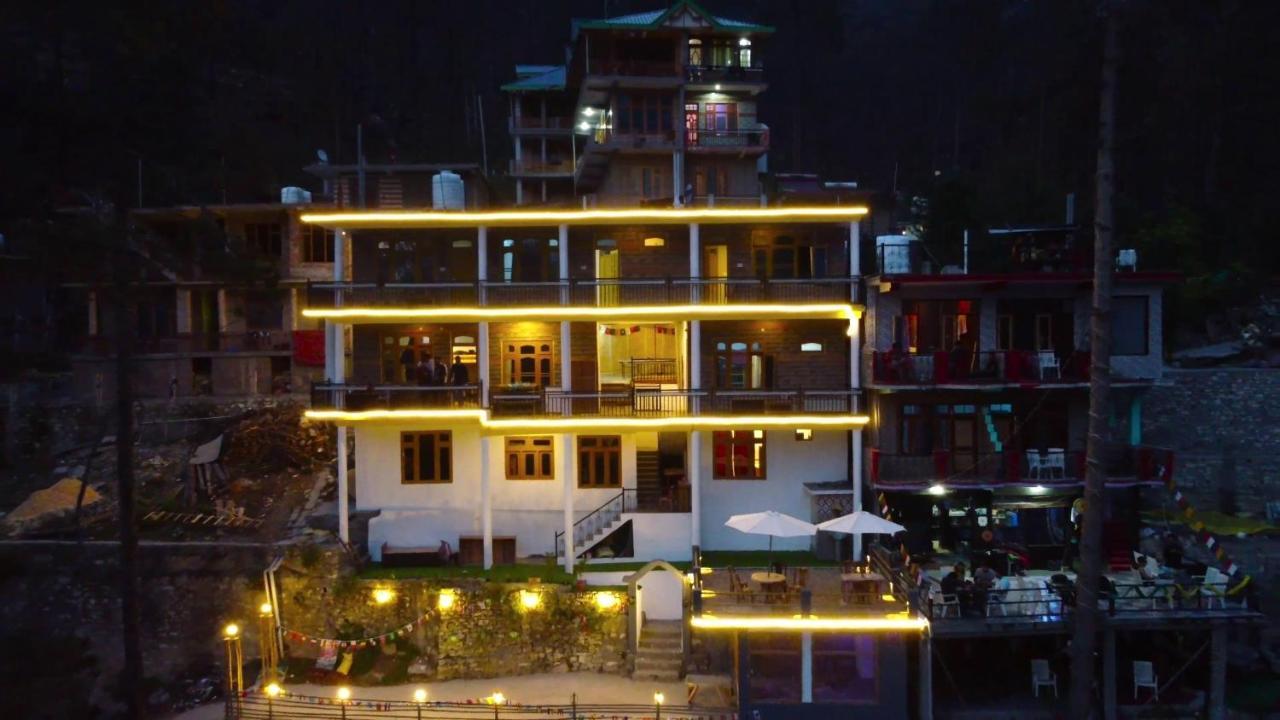 Wabi Sabi Riverside Hostel カソル エクステリア 写真