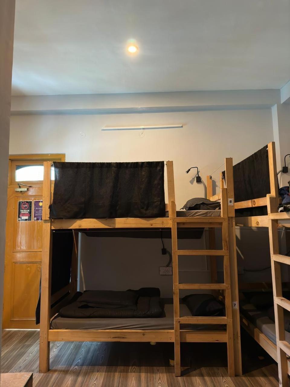 Wabi Sabi Riverside Hostel カソル エクステリア 写真